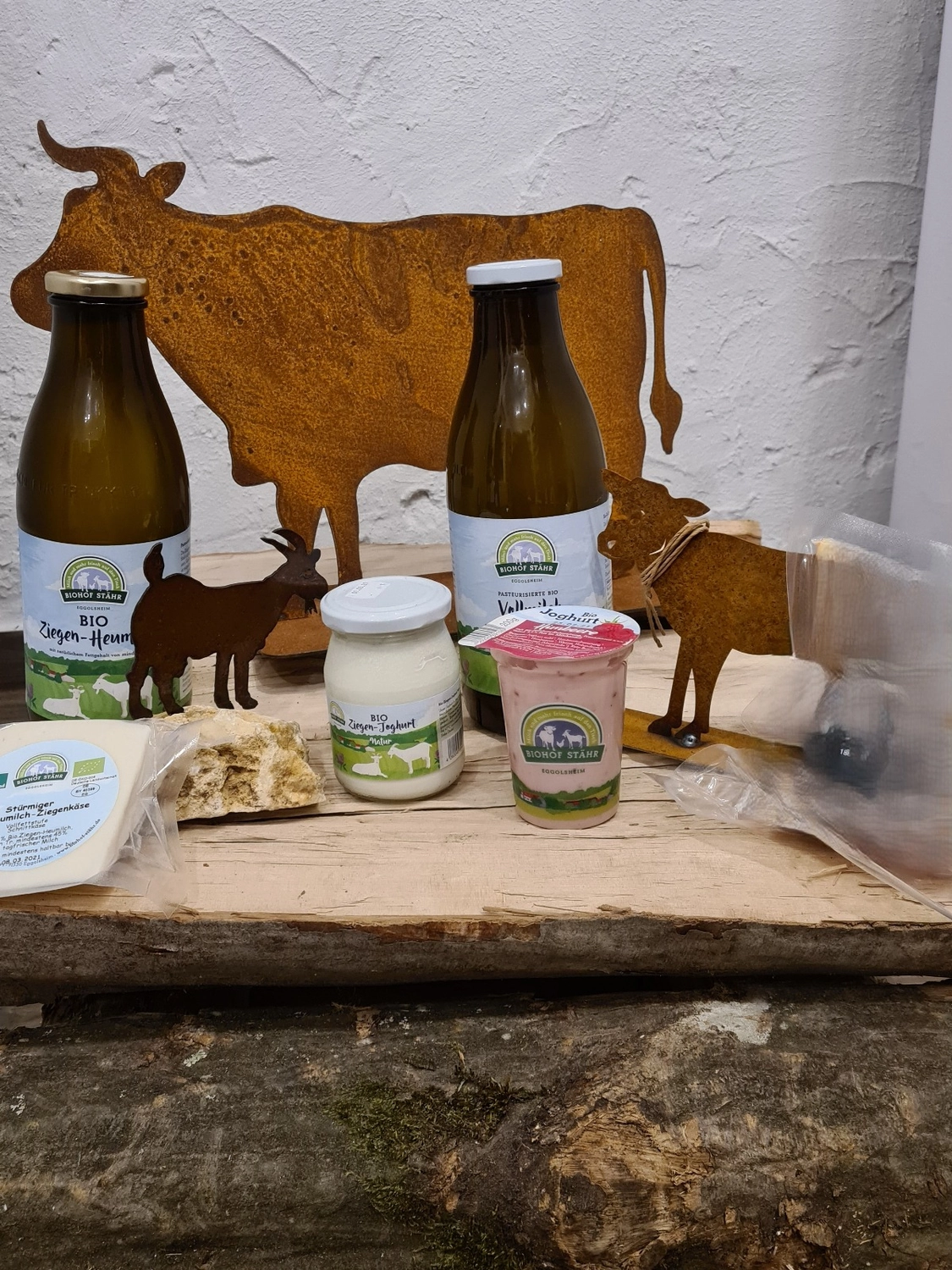 Vital Scheunep - Catering Grillwagen Geschirrverleih - Milchprodukte vom Biohof Stähr